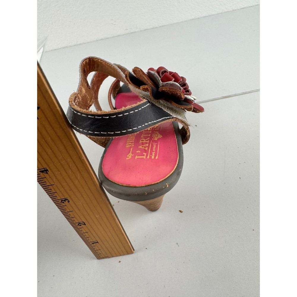 Multicolor Floral Accent Women’s Sandals in Pink, Cream & Gray - Picture 7 of 8